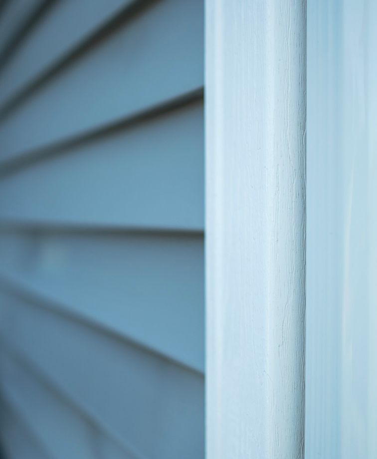 clean downspout after gutter service